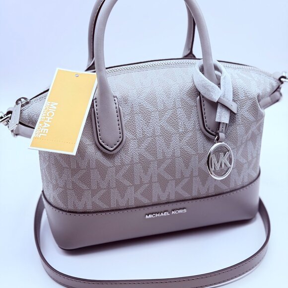 "Hyde" by Michael Kors - Picture 3 of 14